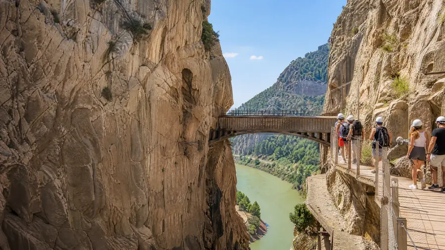 How to Get to Caminito del Rey from Málaga: Train, Bus, and Driving