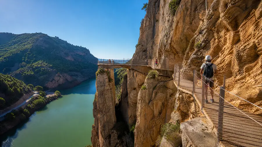 How to Get to Caminito del Rey from Málaga: Train, Bus, and Driving